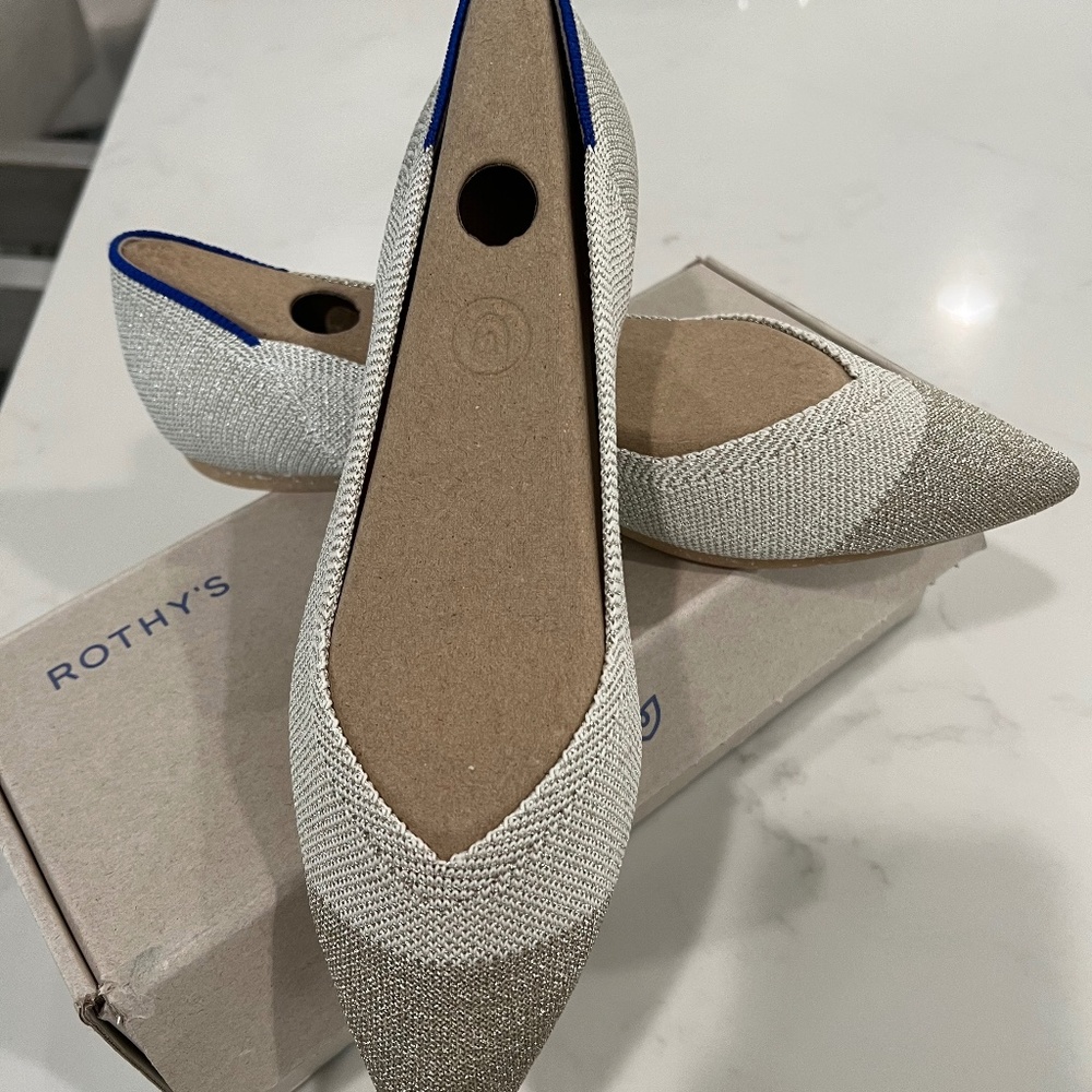 BNIB Rothy's The Point - Diamond Metallic, Size 7